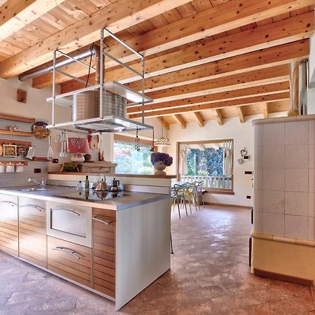 Chalet Con Piscina E Vista Panoramica Коліко Екстер'єр фото